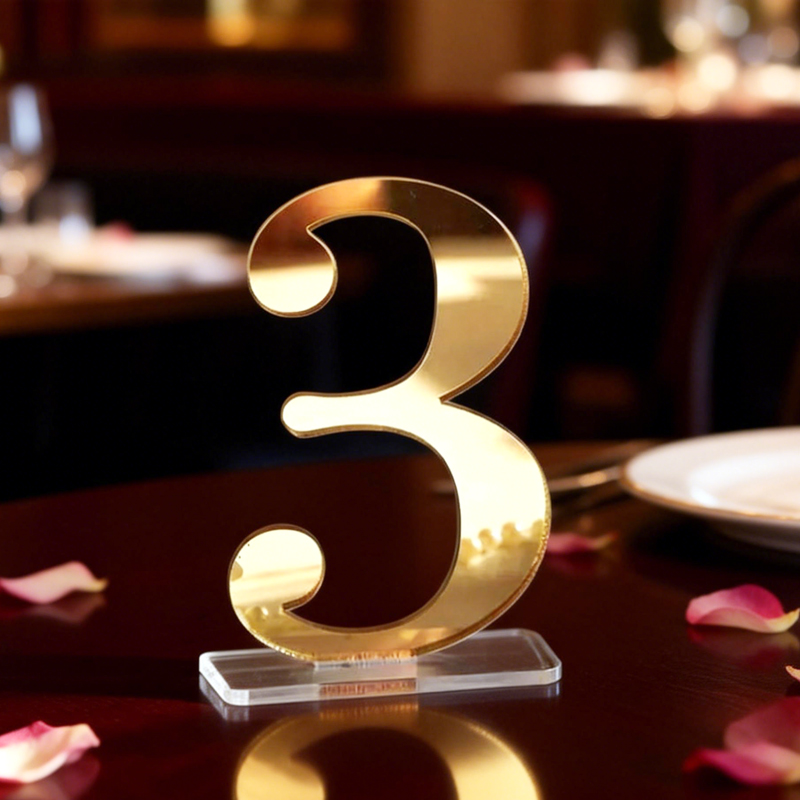 Table Number Gold - Numerki na stoły weselne z uchwytem,